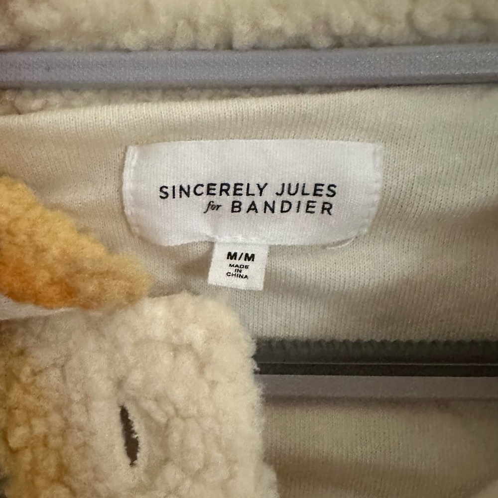 Bandier x Sincerely Jules, Women Aspen Sherpa Jacket in Amber Plaid Shac… - Picture 6 of 7